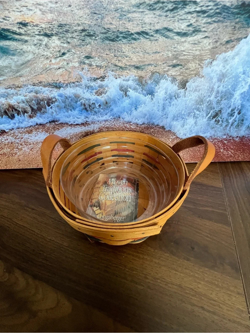 Longaberger 1999 small round basket.